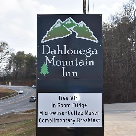 Dahlonega Mountain Inn Dış mekan fotoğraf